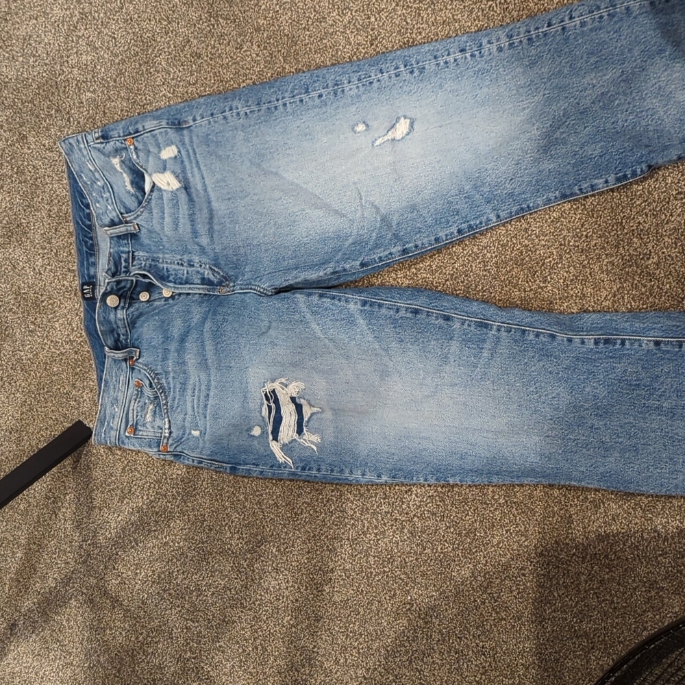 Gap distressed Boyfriend Jeans